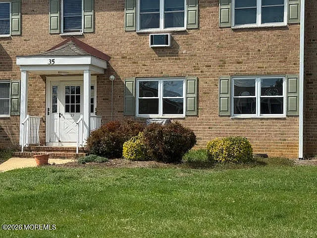 Building Photo - 35 Manchester Ct #D