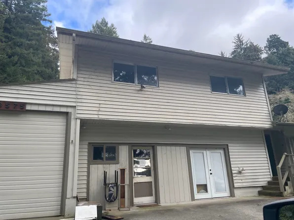 3575 Kings Valley Rd, Crescent City, CA 95531