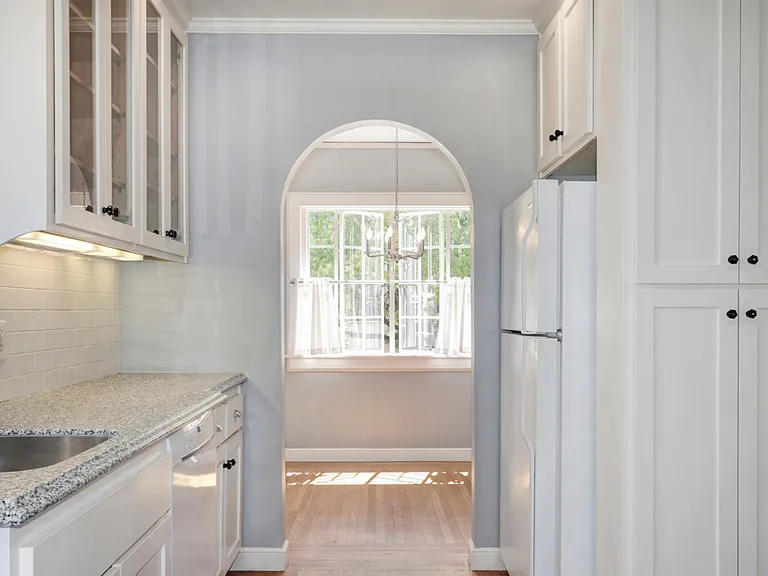450 Coloma Way — Photo 18