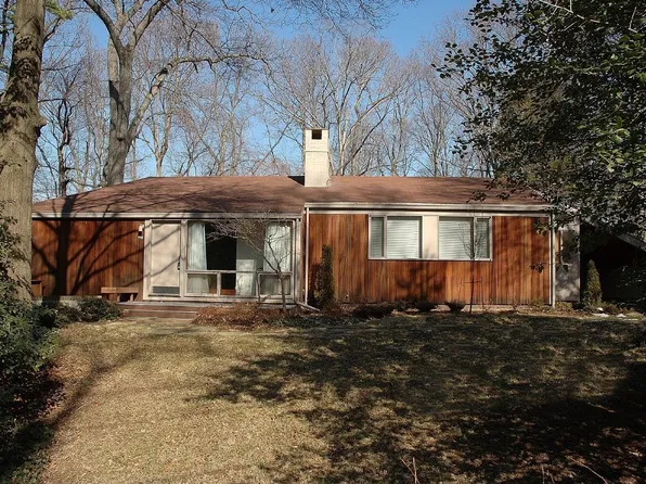 7725 Tauxemont Rd, Alexandria, VA 22308