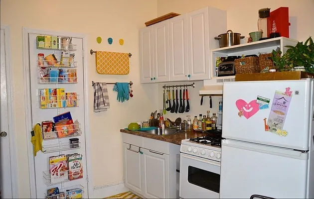 Rented by Jonathan Wachtel, LREB | media 16