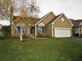 3126 Solitude Ln, Aurora, IL 60502