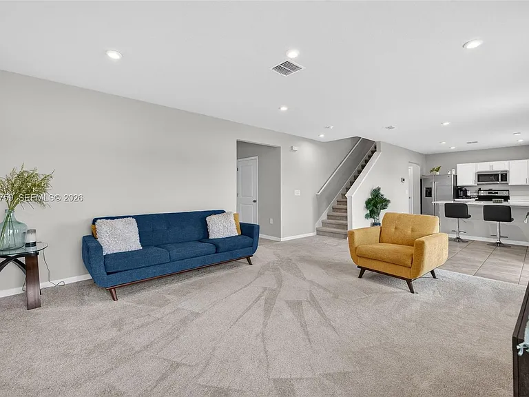 220 Raspberry Rd — Photo 10