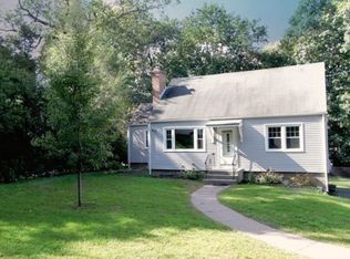 124 Greenwood Dr, Manchester, CT 06042