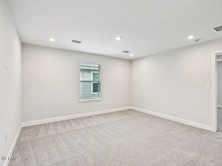 13019 Holsinger Blvd — Photo 30