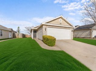 399 Cascade Cir, Springdale, AR 72764