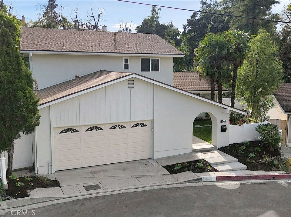 1st image of 5149 Jeffdale Ave