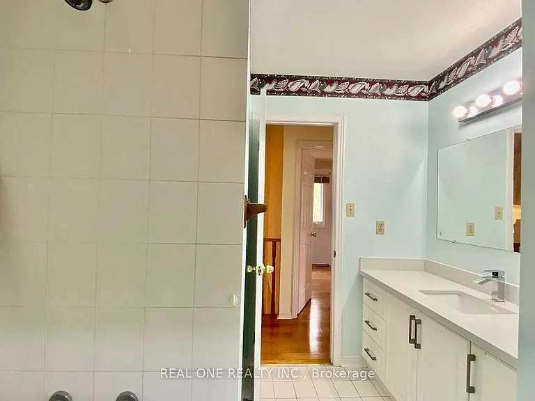 5664 Haddon Hall Rd — Photo 12