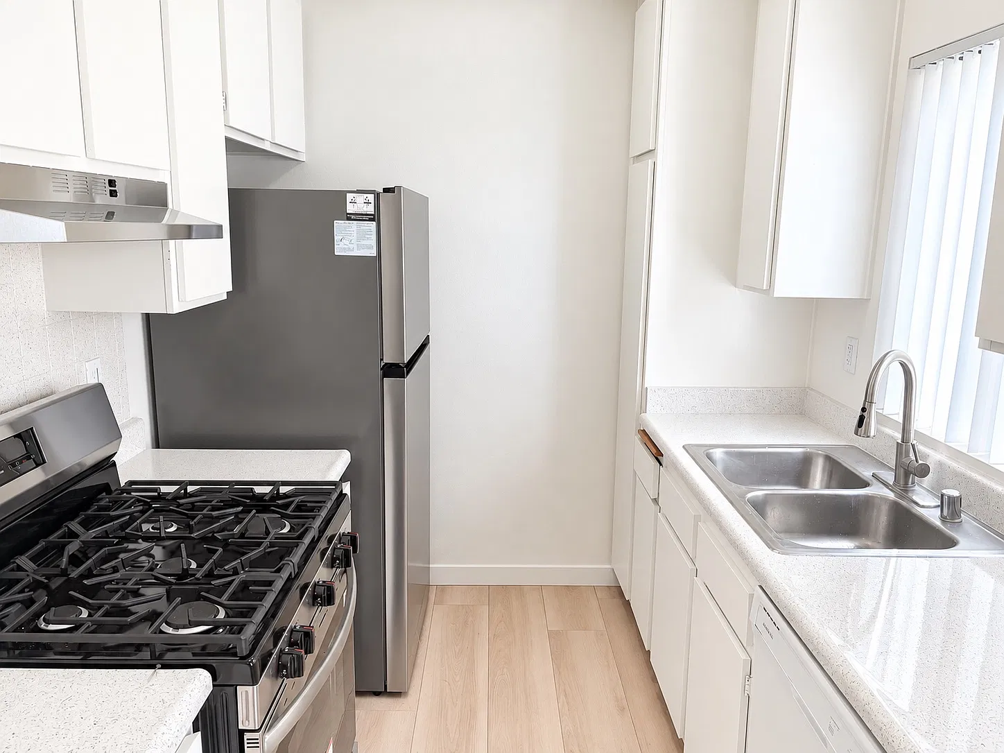 1 bed, 750 sqft, $2,095 — Photo 3