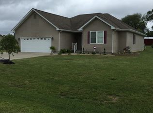 4 Holly St, Dahlgren, IL