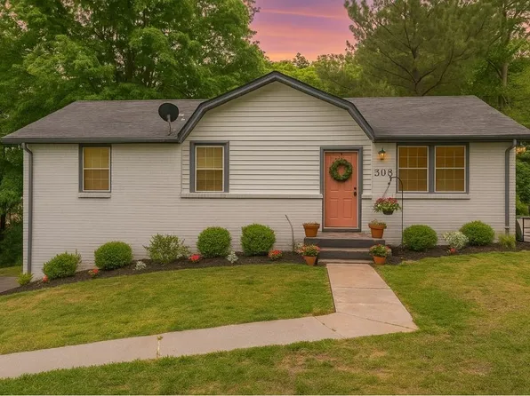 7205 Birch Bark Dr, Fairview, TN 37062