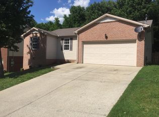 154 Bradford Cir, Hendersonville, TN 37075