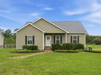 17036 Pond Cir, Bon Aqua, TN, 37025