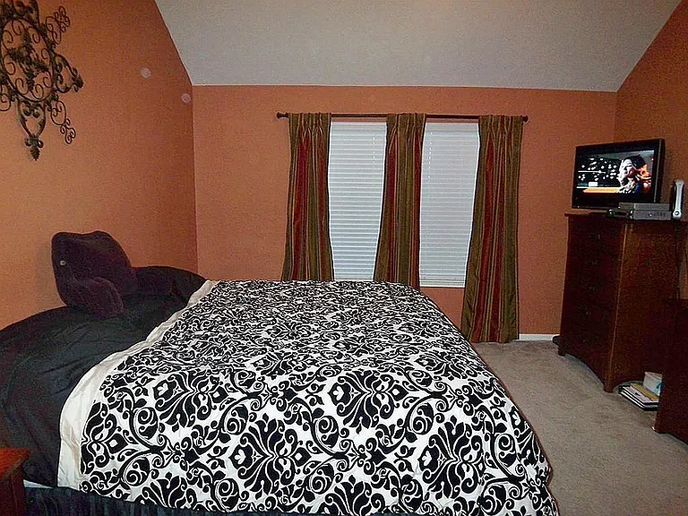 10838 Windfern Lakes St — Photo 11
