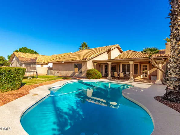 650 S BAY Drive, Gilbert, AZ 85233