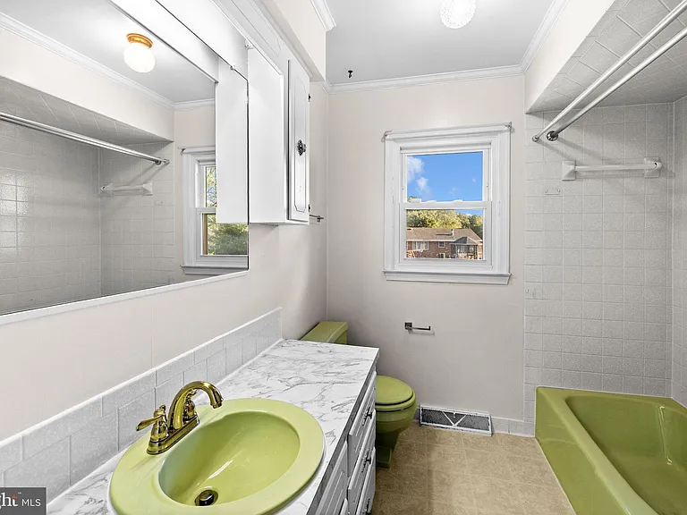 308 Butternut Dr — Photo 15