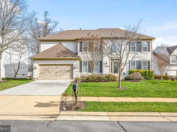 21496 Hearthstone Ct, Ashburn, VA 20148