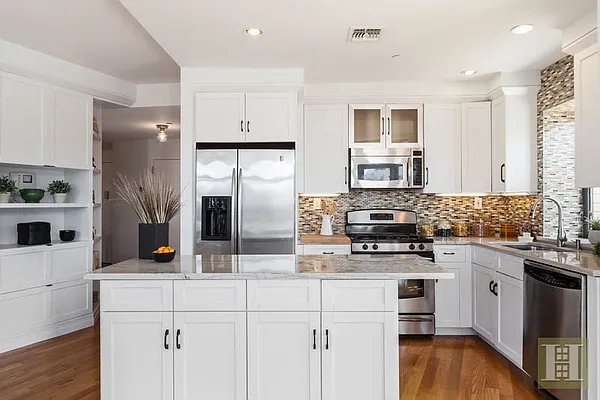 Sold by Halstead Real Estate | media 3