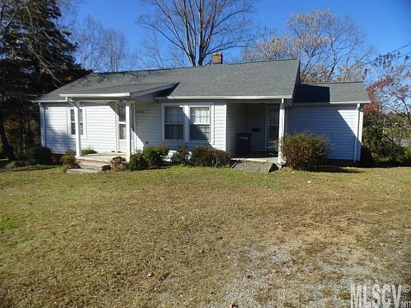 2nd image of 102 Countryside Dr SE