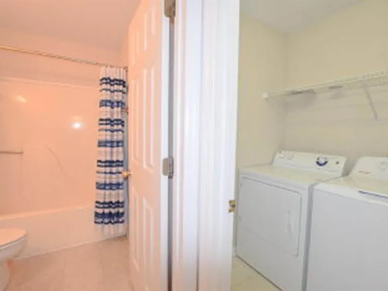 770 Charter Dr #C10 — Photo 6