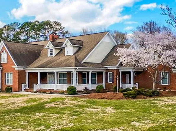 734 E Old Aj Hwy, Jefferson City, TN 37760