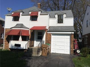 27 Concord Pl, Buffalo, NY 14215