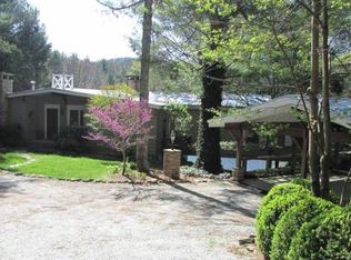 885 Hicks Rd, Highlands, NC 28741