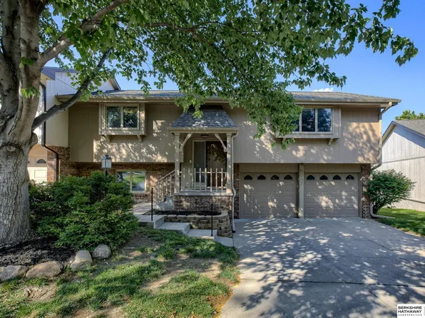 5057 S 149th Ct, Omaha, NE 68137