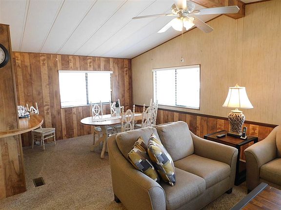 5th image of 20 Rollingwood Dr Spc 111