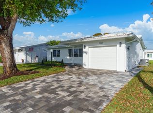 1067 NW 88th Way, Plantation, FL 33322
