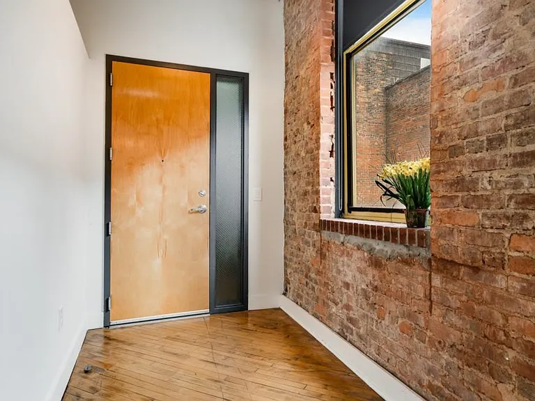 87 Peachtree St SW #506 — Photo 17