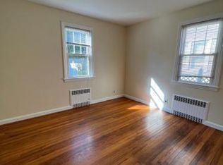 25 Woodlawn Ave, Yonkers, NY 10704