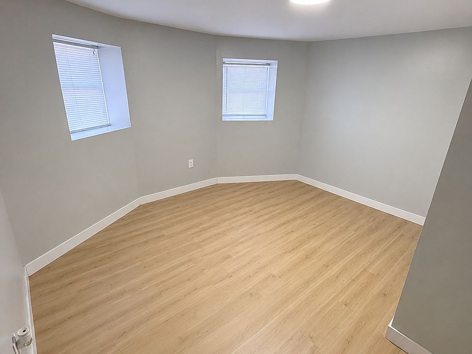 1st image of 1842 S Saint Louis Ave #0