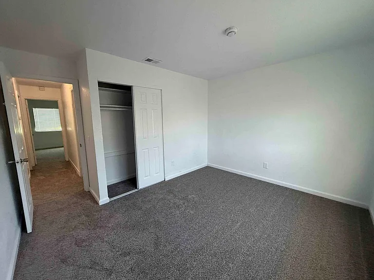 8620 Tiogawoods Dr — Photo 12