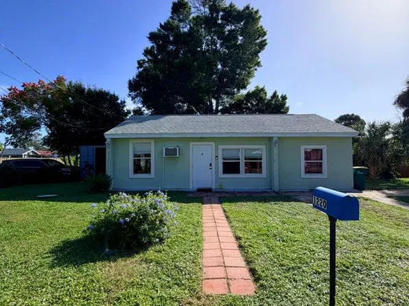 1220 Robin Dr, Merritt Island, FL 32952