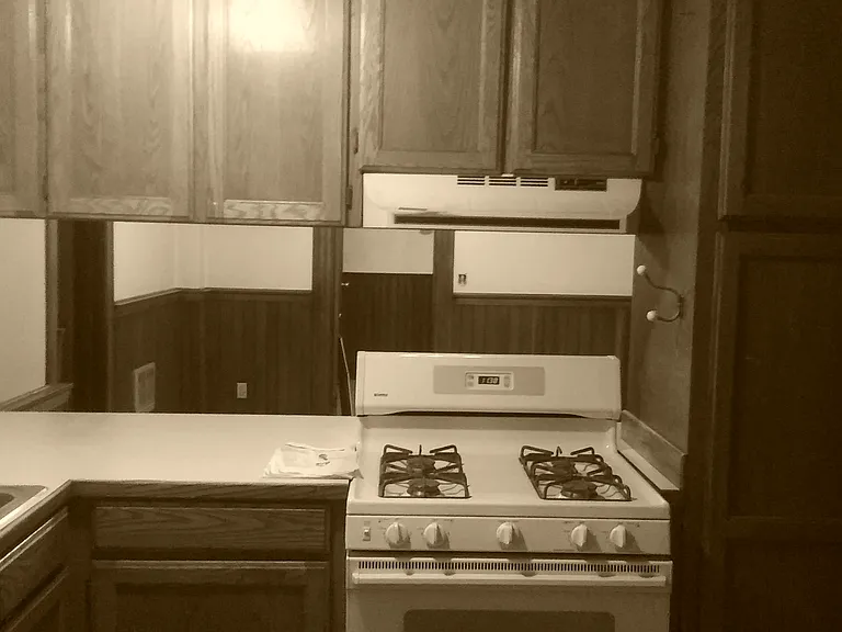 Natural Gas Range and Oven