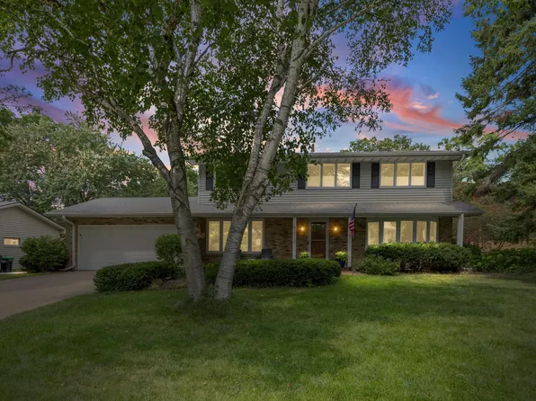6312 Limerick Ln, Edina, MN 55439