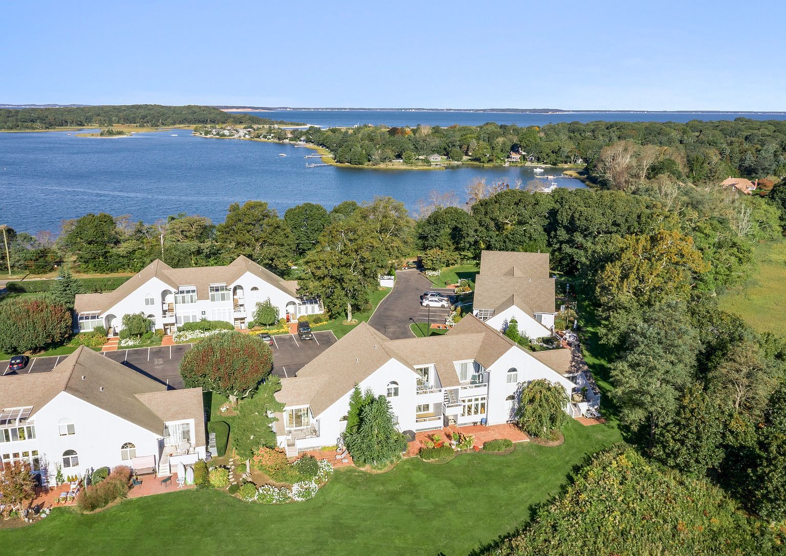 400 Noyack Rd APT B4, Southampton, NY 11968 Zillow