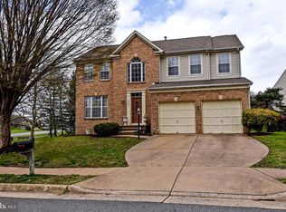 20829 Rainsboro Dr, Ashburn, VA 20147
