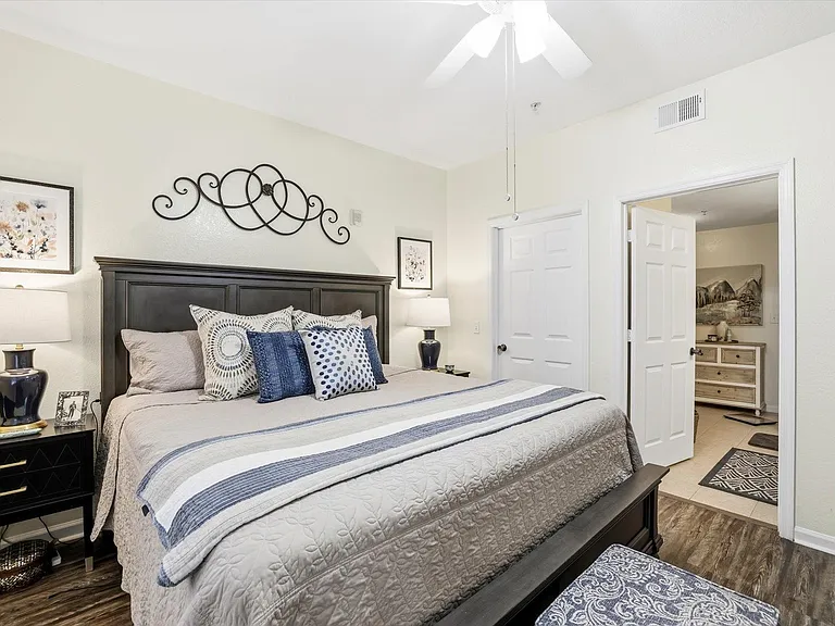 2801 Chancellorsville Dr #617 — Photo 29