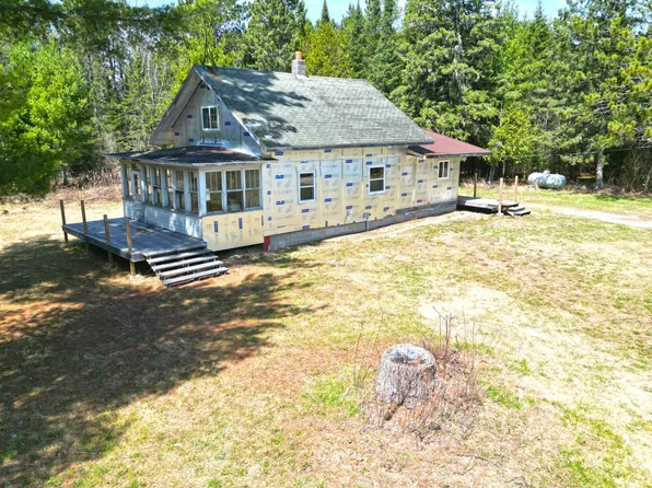 5535 Wahlsten Rd, Tower, MN 55790