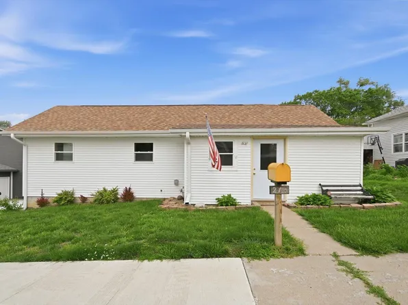 216 S 1st Ave, Logan, IA 51546