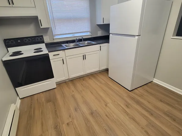 121 N 5th St, Middletown, IN