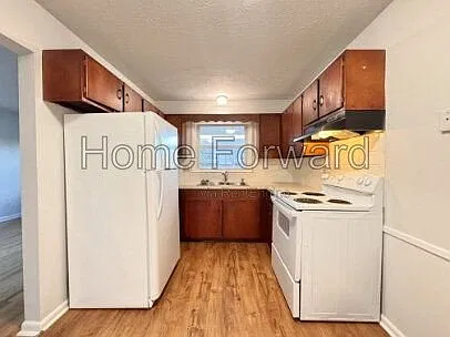 2 bed, 1.0 bath, 771 sqft, $995 — Photo 4