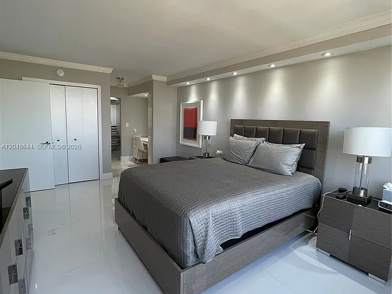2500 Parkview Dr #1405 — Photo 34