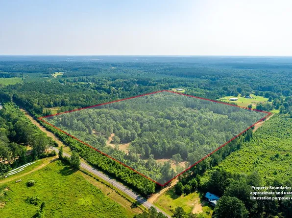 7054 Gibson Rd, McComb, MS 39648