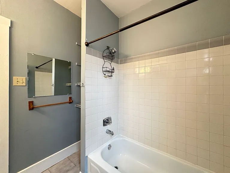 1456 W Augusta Blvd #3 — Photo 18