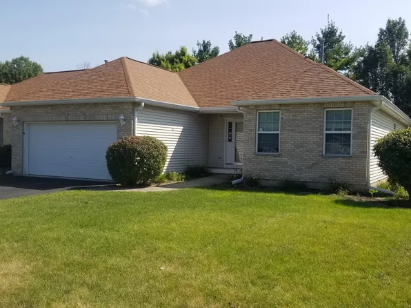 301 Garden Cir, Yorkville, IL 60560