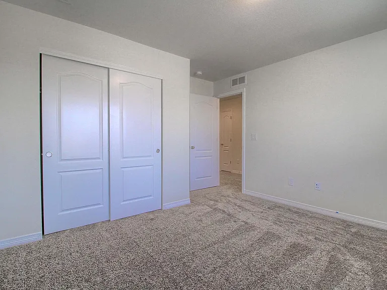 14776 Oslo Ave — Photo 28