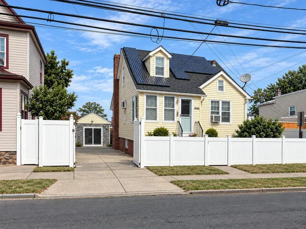 446 Bruck Ave, Perth Amboy, NJ 08861